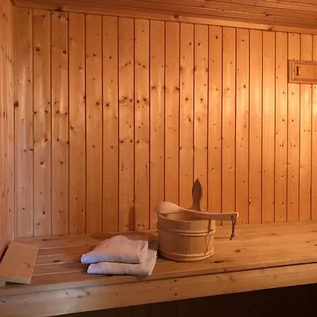 Mit Sauna Im Mirow Ferienhaus